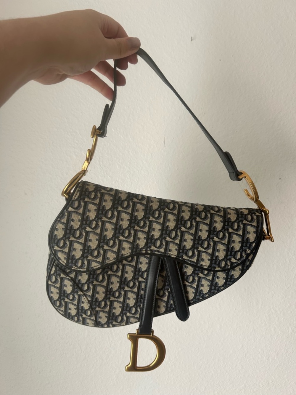 Black and Beige Saddle Shoulder Bag